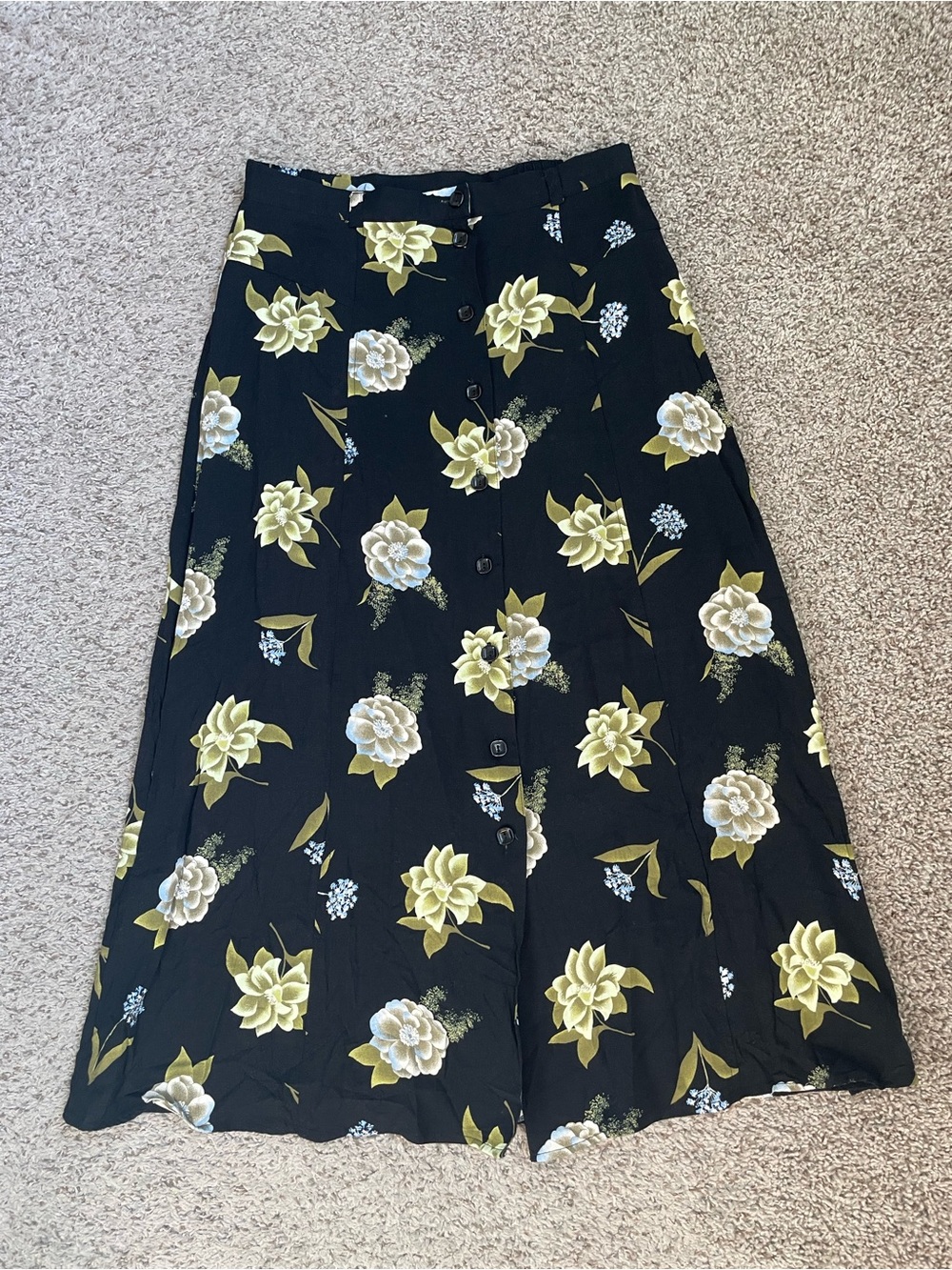 Women's Vintage Y2K Black Floral Button-Front Midi Skirt